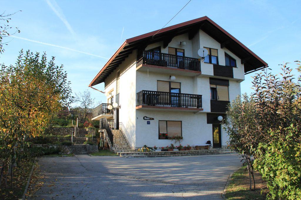 Apartment Bozic Vrbovsko Exteriör bild