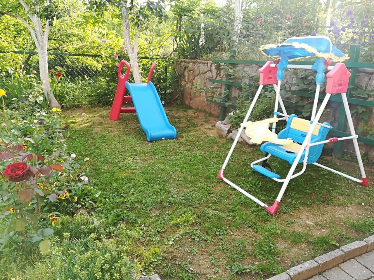 Apartment Bozic Vrbovsko Exteriör bild